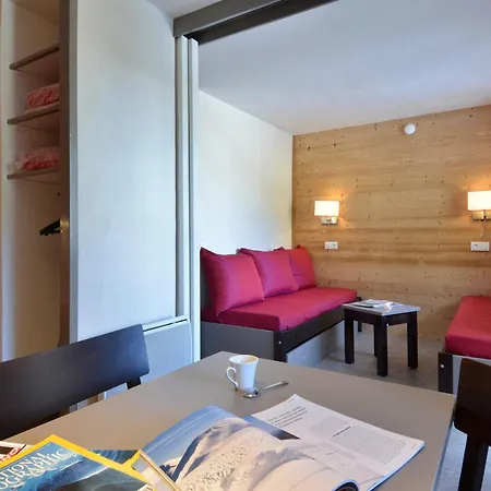 Divisible Renove Au Pied Des Pistes Avec Balcon - Fr-1-181-2389 La Plagne-Tarentaise